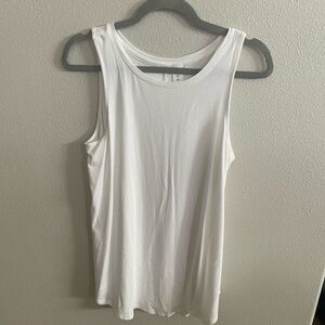 Women’s tank top
